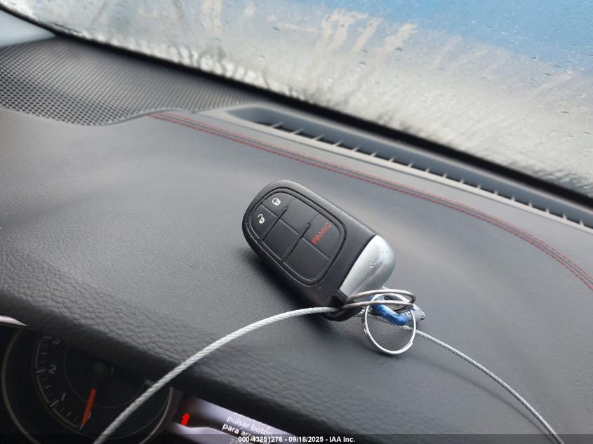 2019 Jeep Cherokee Trailhawk 4X4 VIN: 1C4PJMBX6KD153846 Lot: 43251276