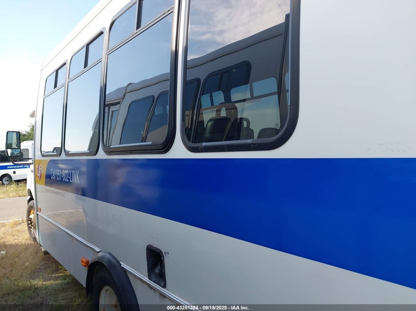 2016 Ford E-450 Cutaway VIN: 1FDFE4FS8GDC55067 Lot: 43251384