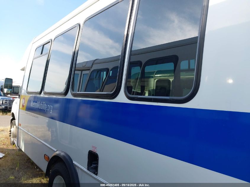 2019 Ford E-450 Cutaway VIN: 1FDFE4FS3KDC56166 Lot: 43251405