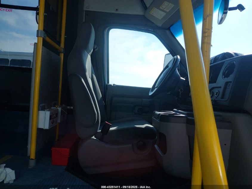 2019 Ford E-450 Cutaway VIN: 1FDFE4FS7KDC56140 Lot: 43251411