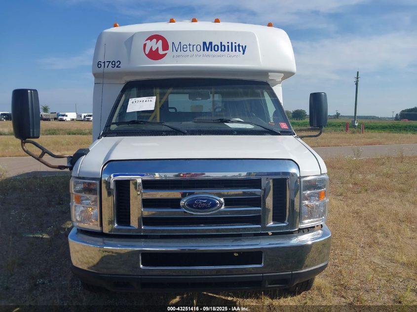 2019 Ford E-450 Cutaway VIN: 1FDFE4FS4KDC56144 Lot: 43251416