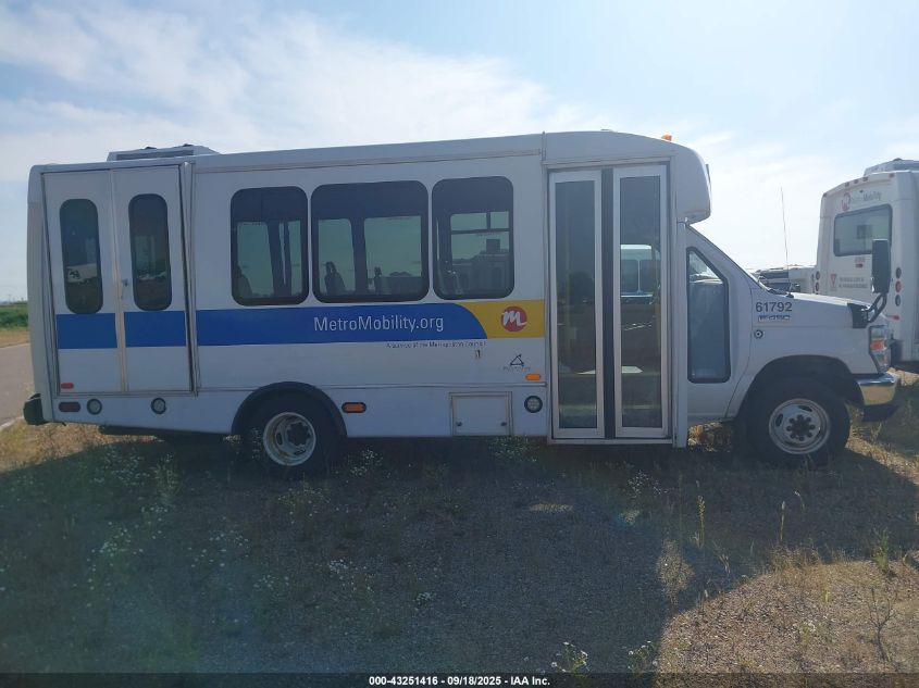 2019 Ford E-450 Cutaway VIN: 1FDFE4FS4KDC56144 Lot: 43251416