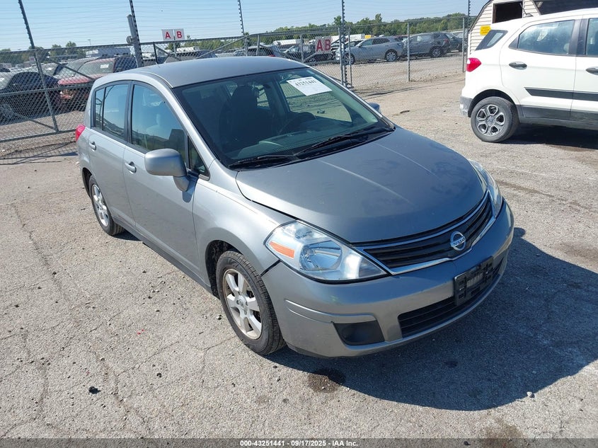 NISSAN VERSA 1.8 S