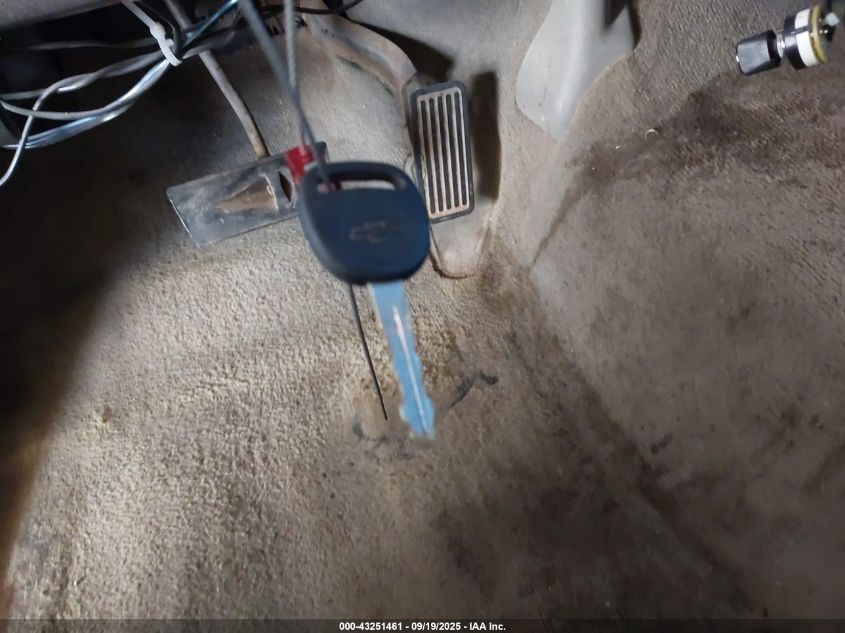 2003 Chevrolet Silverado 2500Hd Ls VIN: 1GCHK23143F108345 Lot: 43251461