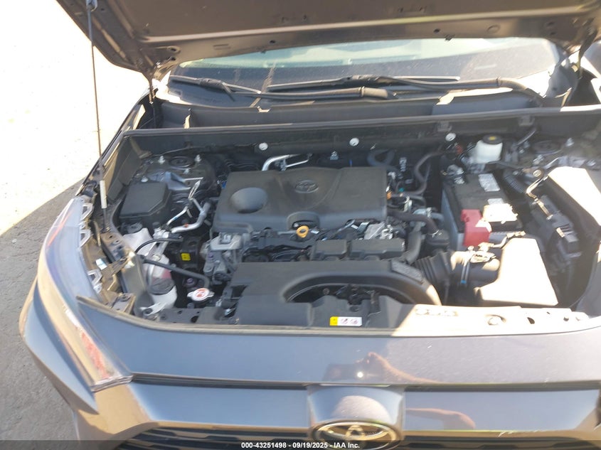 2021 TOYOTA RAV4 LE - 2T3G1RFVXMC231705