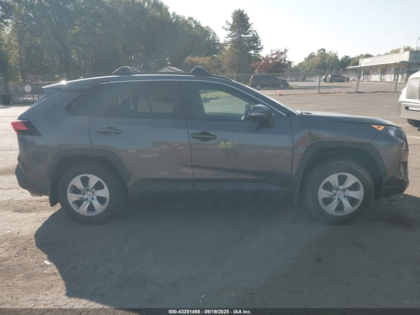 2021 TOYOTA RAV4 LE - 2T3G1RFVXMC231705