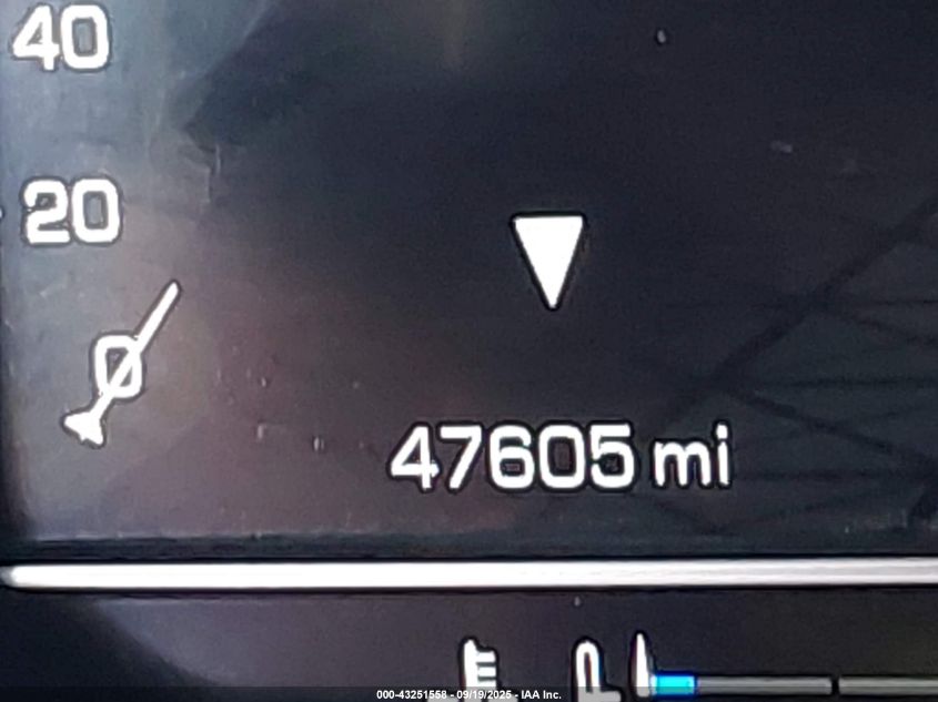 2022 GMC Sierra 1500 4Wd Short Box Denali/4Wd Short Box Denali Ultimate/4Wd Standard Box Denali VIN: 1GTUUGEL3NZ602248 Lot: 43251558