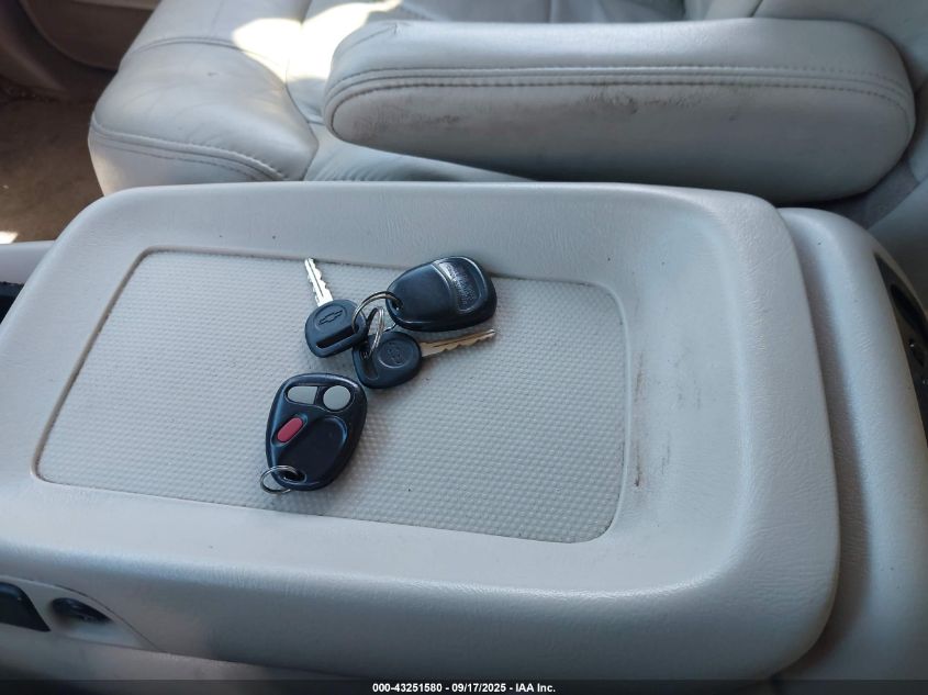 2002 Chevrolet Tahoe Lt VIN: 1GNEK13Z42R223101 Lot: 43251580