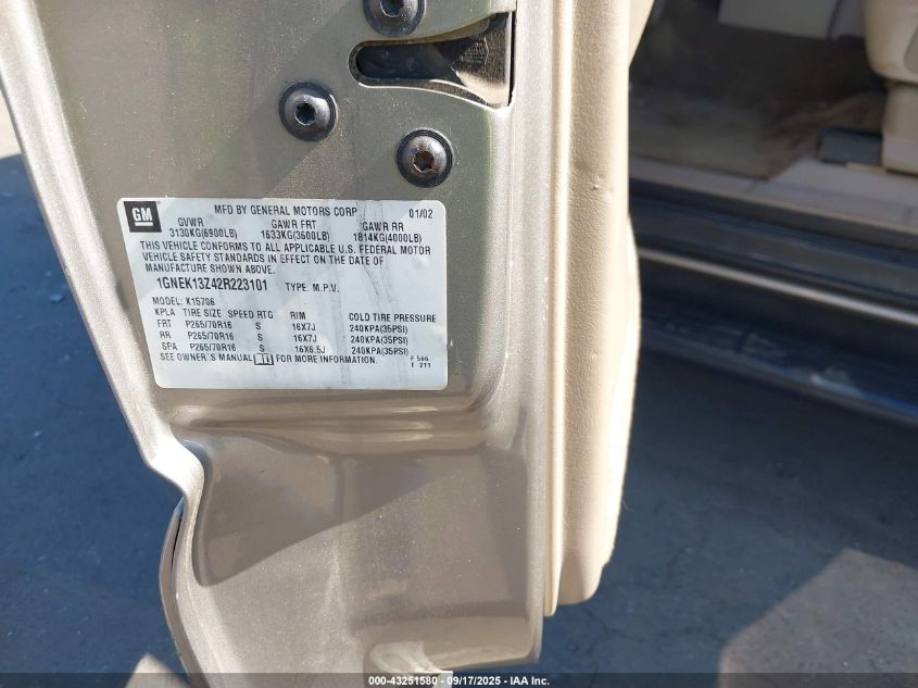 2002 Chevrolet Tahoe Lt VIN: 1GNEK13Z42R223101 Lot: 43251580