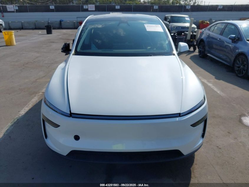 2026 Tesla Model Y Long Range Dual Motor All-Wheel Drive VIN: 7SAYGDED4TF374833 Lot: 43251583