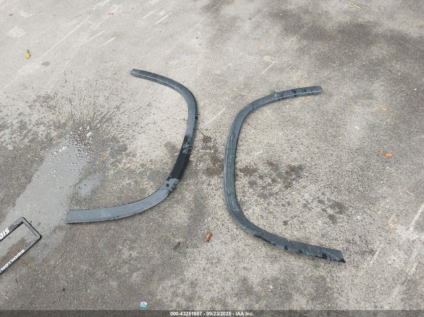 2023 Chevrolet Traverse Awd Lt Cloth VIN: 1GNEVGKW8PJ223755 Lot: 43251687