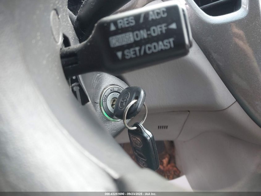 2001 Toyota Highlander V6 VIN: JTEHF21AX10011752 Lot: 43251690