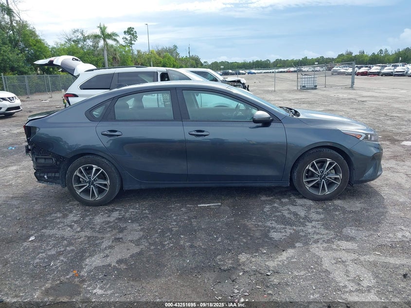 2023 KIA FORTE LXS - 3KPF24AD6PE659473