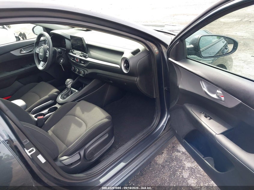 2023 KIA FORTE LXS - 3KPF24AD6PE659473