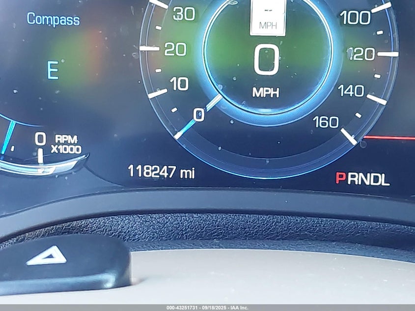 2019 CADILLAC ESCALADE ESV PLATINUM - 1GYS4KKJ0KR249261