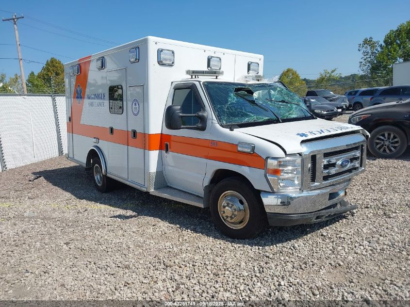 FORD E-350 CUTAWAY 2018. Lot# 43251749. VIN 1FDWE3FS1JDC21585. Photo 1