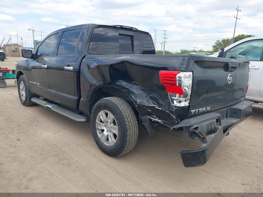 1N6AA1E60JN530779 2018 NISSAN TITAN photo no. 3