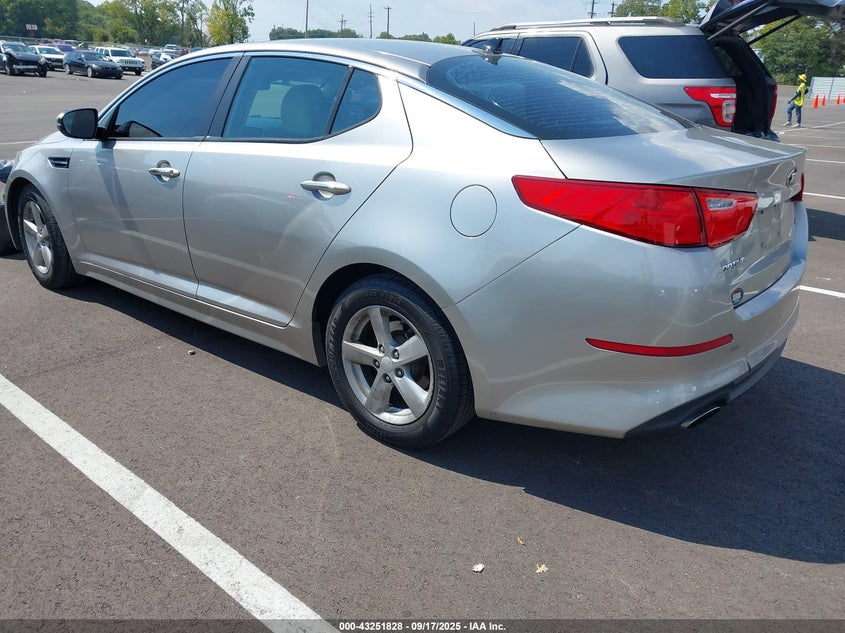 Vin: 5xxgm4a70eg321791, lot: 43746370, kia optima lx 20143
