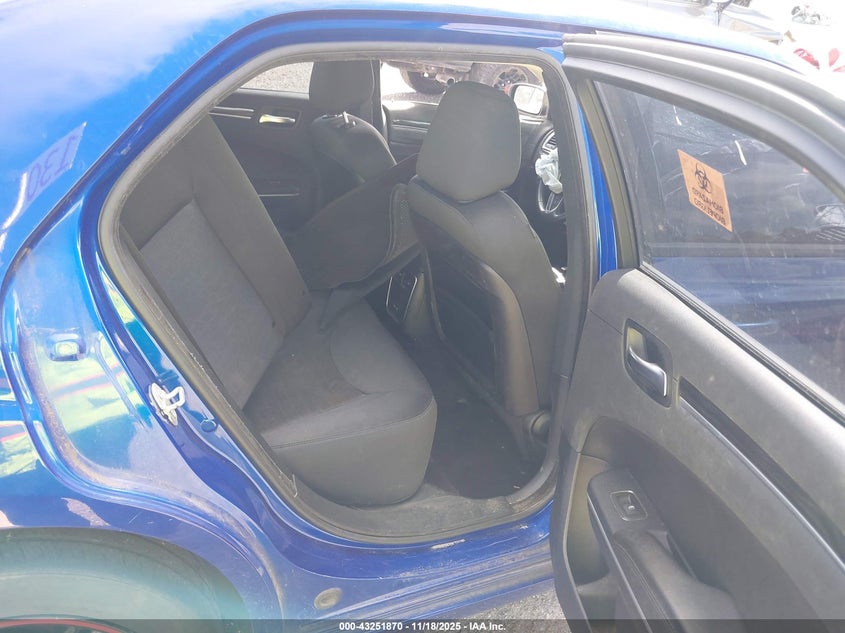 2018 Chrysler 300 Touring VIN: 2C3CCAAG1JH340717 Lot: 43251870