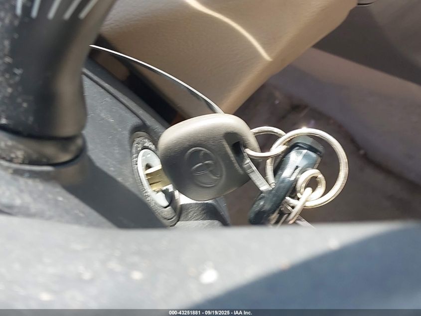 2007 Toyota Rav4 Limited VIN: JTMBD31V475057758 Lot: 43251881