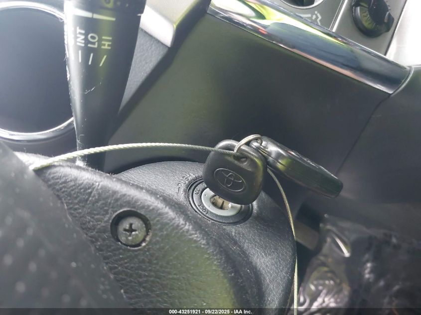 2007 Toyota Matrix Xr VIN: 2T1KR32E97C661132 Lot: 43251921