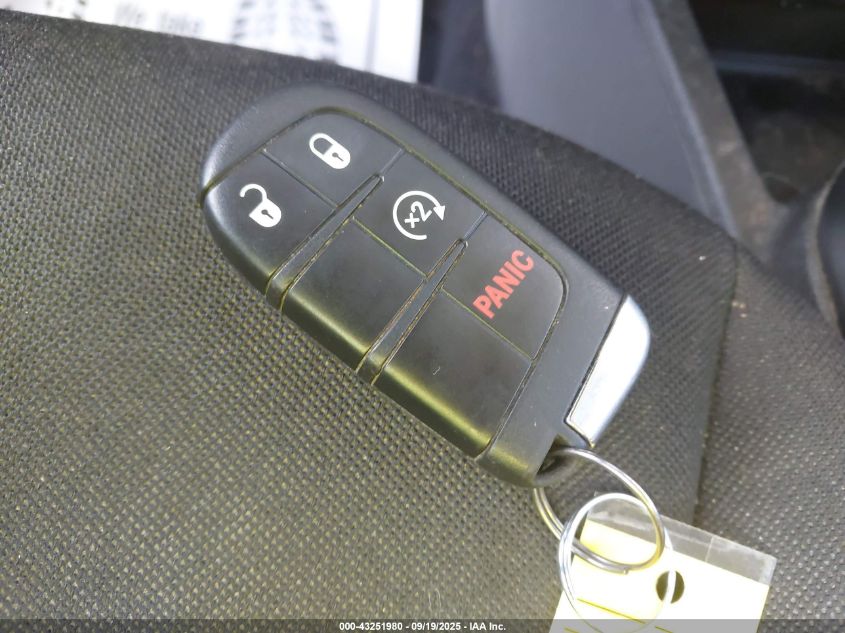 2018 Jeep Renegade Upland Edition 4X4 VIN: ZACCJBAB2JPH59069 Lot: 43251980