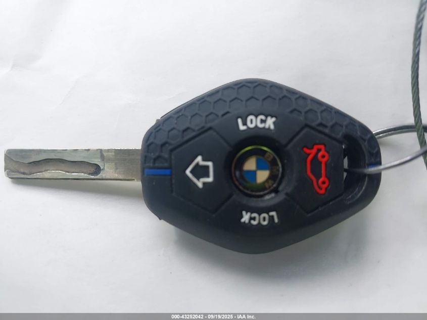 2004 BMW Z4 2.5I VIN: 4USBT33564LS53184 Lot: 43252042