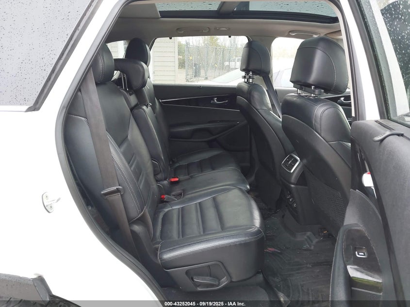2017 KIA SORENTO 3.3L EX - 5XYPHDA52HG228709