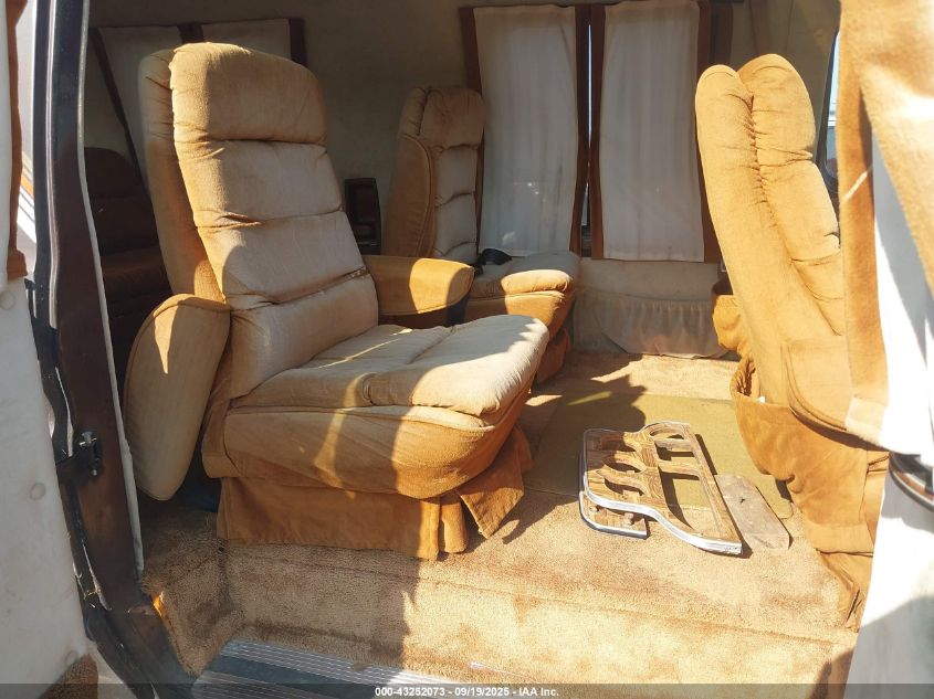 1983 Ford Econoline E150 Van VIN: 1FDDE14G9DHA10528 Lot: 43252073