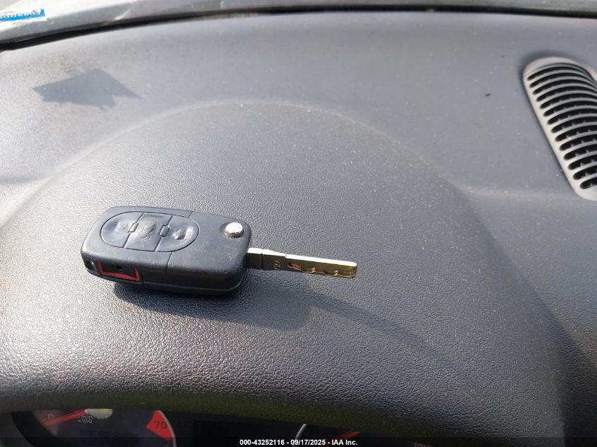 2002 Audi Tt 1.8L VIN: TRUUT28N821037899 Lot: 43252116