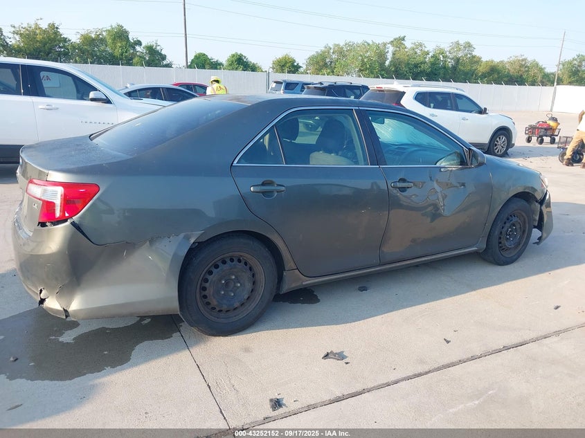 2012 Toyota Camry Le VIN: 4T1BF1FK2CU585534 Lot: 43252152