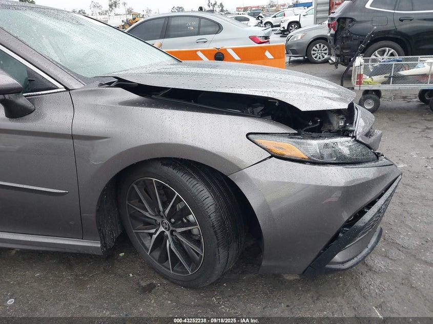 2024 TOYOTA CAMRY SE - 4T1G11AK0RU240443