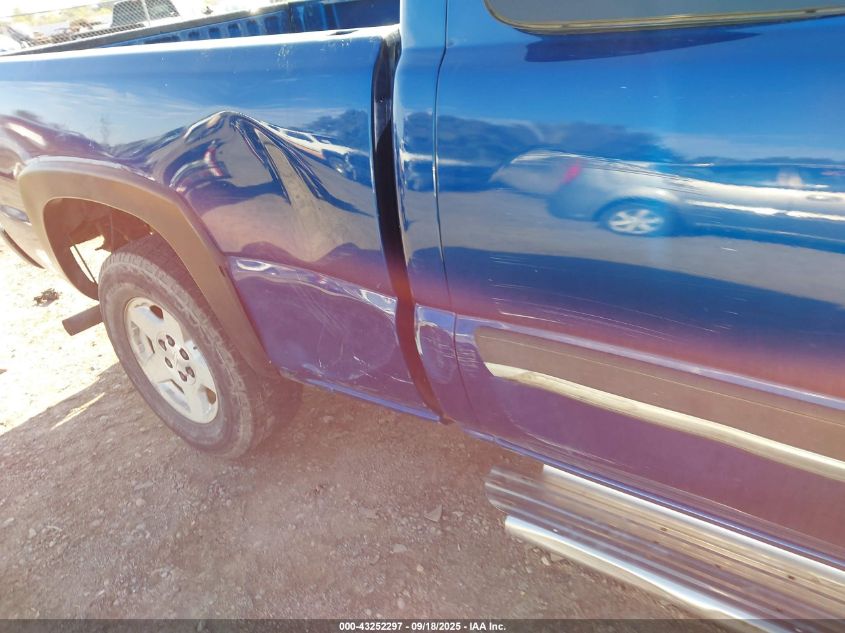 2004 Chevrolet Silverado K1500 VIN: 2GCEK19T541227567 Lot: 43252297