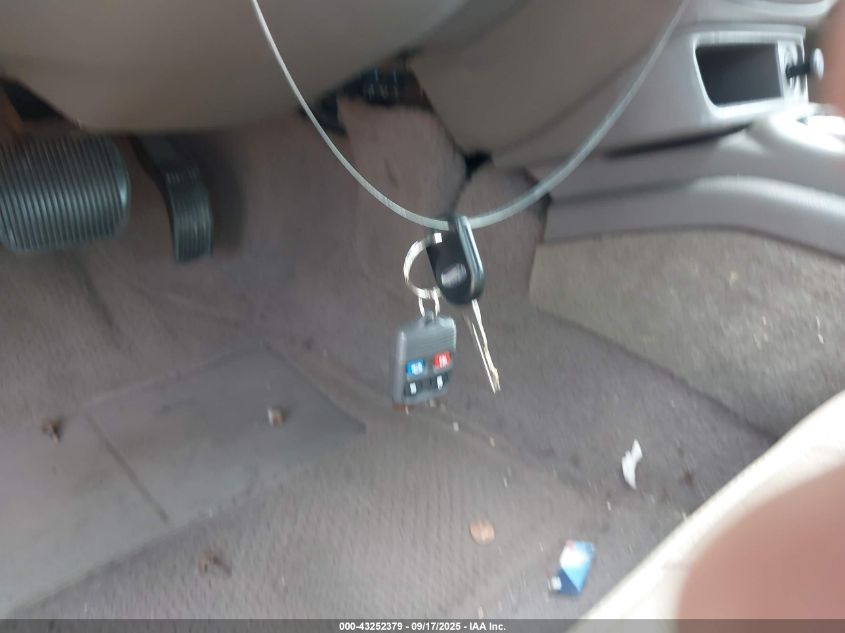 2003 Ford Crown Victoria Lx VIN: 2FAHP74W03X185796 Lot: 43252379