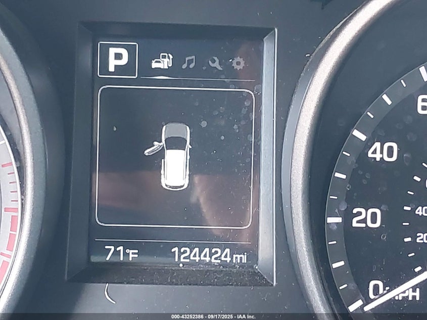 2017 HYUNDAI SANTA FE SPORT 2.4L - 5XYZU3LB7HG427921