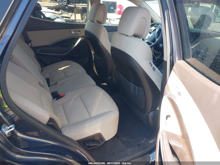 2017 HYUNDAI SANTA FE SPORT 2.4L - 5XYZU3LB7HG427921