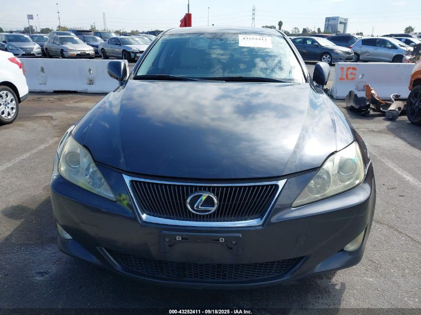 2008 Lexus Is 350 VIN: JTHBE262082013649 Lot: 43252411