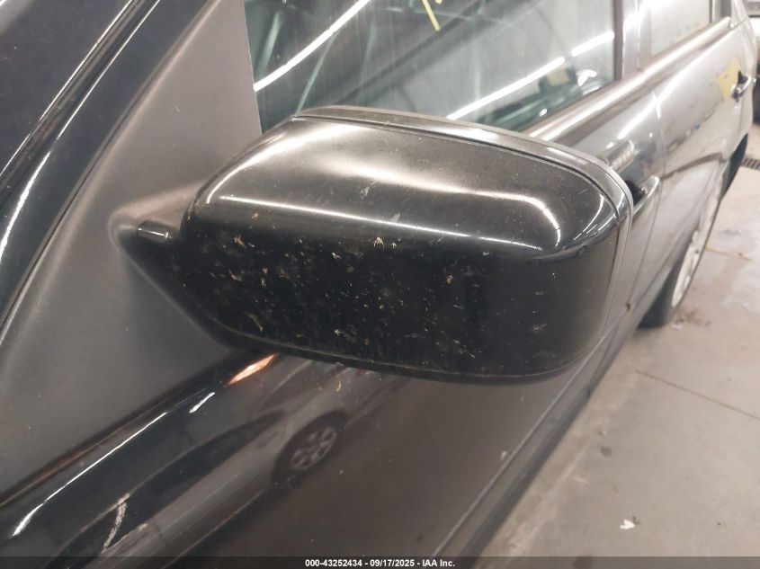 2008 Mercury Milan I4 Premier VIN: 3MEHM08Z08R668725 Lot: 43252434