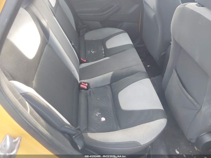 2012 Ford Focus Se VIN: 1FAHP3F24CL465706 Lot: 43252489