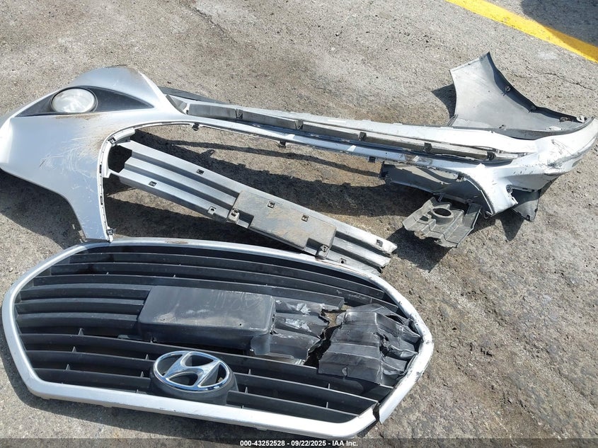 2013 HYUNDAI VELOSTER TURBO W/BLUE - KMHTC6AE3DU107863