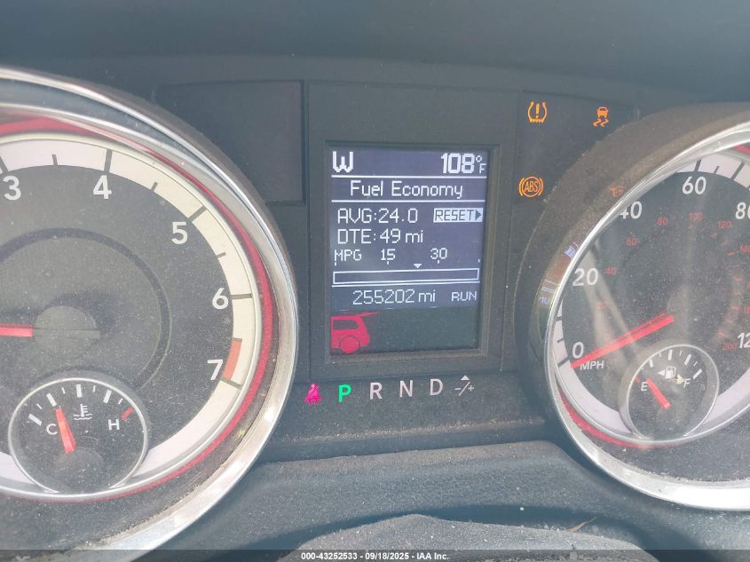 2011 Dodge Grand Caravan Crew VIN: 2D4RN5DG5BR662228 Lot: 43252533