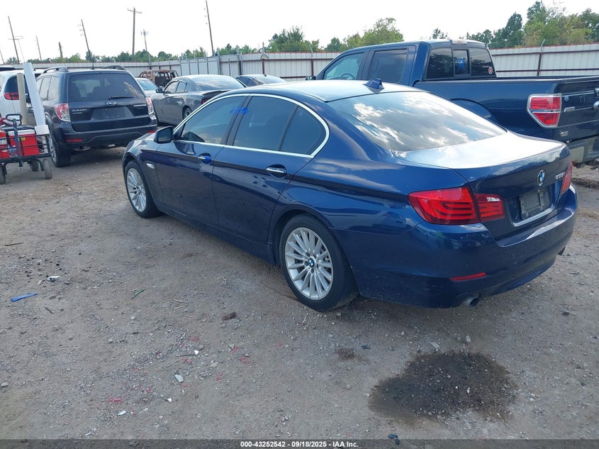 Vin: wbafr7c5xbc803008, lot: 43747084, bmw 535i 20113