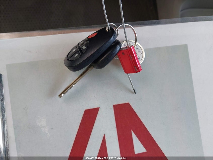 2013 TOYOTA SIENNA LE V6 8 PASSENGER - 5TDKK3DC7DS332271