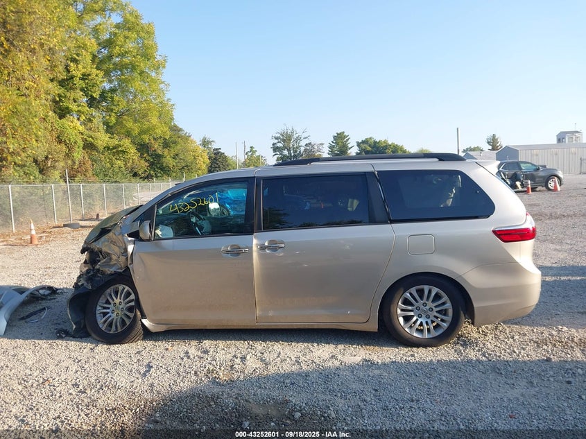 2016 Toyota Sienna Xle Premium 8 Passenger VIN: 5TDYK3DC2GS754351 Lot: 43252601