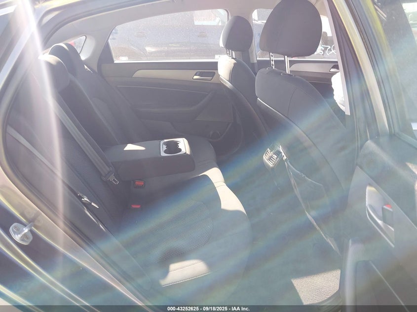2018 HYUNDAI SONATA SEL+ 5NPE34AF9JH725964