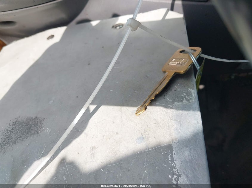 1997 Ford F-150 Lariat/Standard/Xl/Xlt VIN: 1FTDF17W1VKD04448 Lot: 43252671