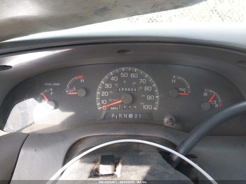 1997 Ford F-150 Lariat/Standard/Xl/Xlt VIN: 1FTDF17W1VKD04448 Lot: 43252671