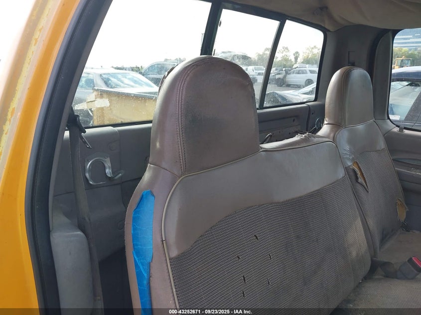 1997 Ford F-150 Lariat/Standard/Xl/Xlt VIN: 1FTDF17W1VKD04448 Lot: 43252671