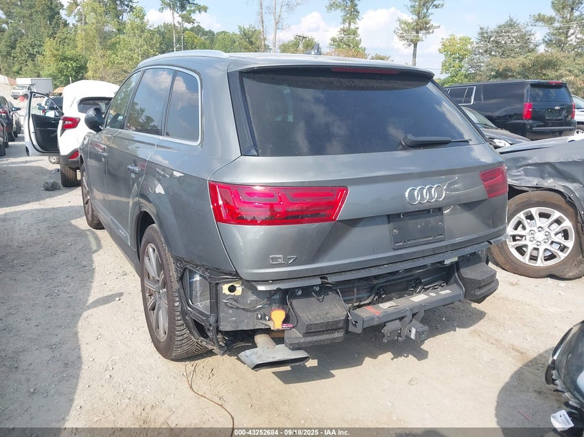 Vin: wa1laaf73hd005051, lot: 43747226, audi q7 3.0t premium 20173