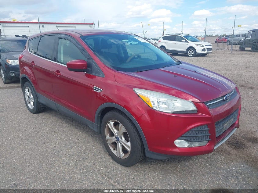FORD ESCAPE SE